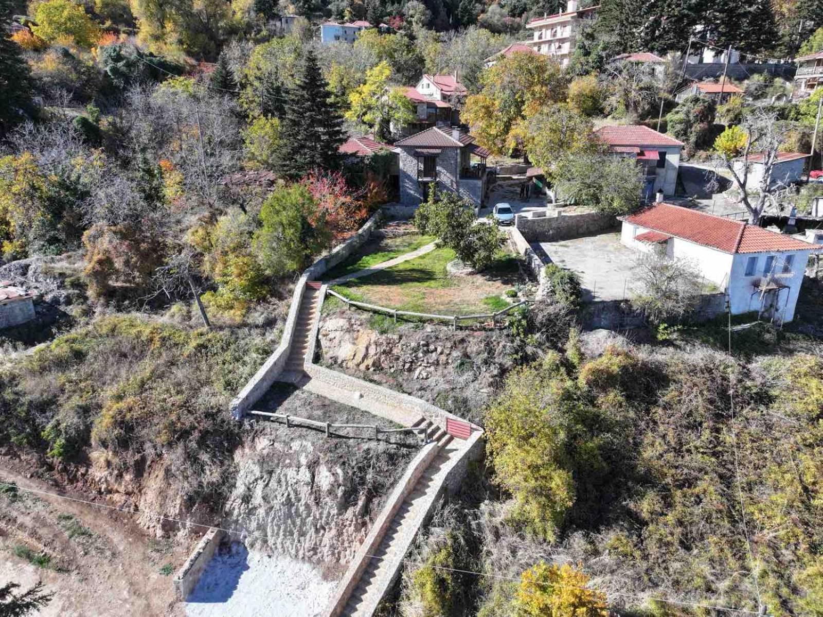 Νόστος Villa Ano Trikala Eksteriør bilde